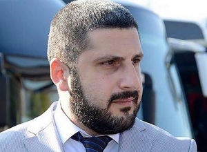 Армен Памбухчян сложил мандат: Арарат Мирзоян распространил заявление