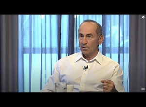 Ռոբերտ Քոչարյան. Նույնացնել Արցախը Հայաստանի հետ` այն կարմիր գիծն է, որը չի կարելի հատել