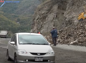 Քարաթափման վտանգը կա, բայց շարունակում են կատարել ժայռի քանդման և ճանապարհի լայնացման աշխատանքները