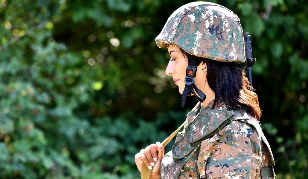 Աննա Հակոբյանի նախաձեռնությամբ և ՀՀ ՊՆ աջակցությամբ կանցկացվեն 18-27 տարեկան կանանց 45-օրյա զինվորական վարժանքներ