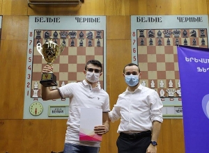 Շախմատի Երևանի առաջին գավաթին տիրեց արցախցի Մանուէլ Պետրոսյանը