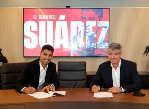 Մադրիդի «Աթլետիկոյի» ֆուտբոլիստները մի լավ «քոթակել» են Լուիս Սուարեսին