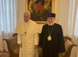 Ամենայն Հայոց Կաթողիկոսն ու Հռոմի Պապը անդրադարձել են Ադրբեջանի կողմից արցախա-ադրբեջանական շփման գծի ողջ երկայնքով սարձազերծված գործողություններին