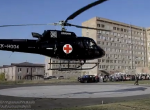 Перемещение раненых военнослужащих: Видеоматериал МО