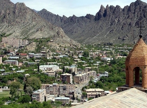 Սուտ տեղեկատվություն է տարածվում այն մասին, թե իբր Մեղրիի քաղաքացիները խուճապահար փախչում են