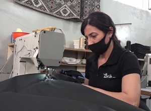 Պայուսակ արտադրող ընկերությունն օր ու գիշեր քնապարկ է կարում Արցախի համար