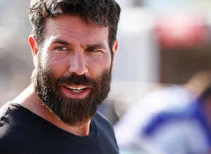 Dan Bilzerian expresses his support for Armenian soldiers