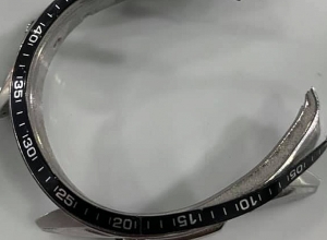 Շուշիի եկեղեցում գտնվել է վիրավորված լրագրողի ժամացույցը