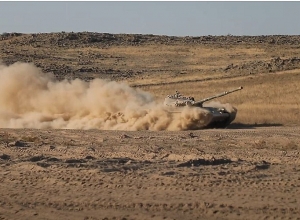 Մարզումներ՝ ճակատ մեկնելուց առաջ. Զինուժ