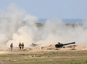 Subdivisions of Defense Army hits 4 attacking tanks