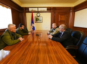 President Arayik Harutyunyan received head of the Volunteers' Union of Crimea Armen Martoyan