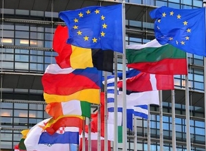 В ЕС призвали ввести международный контроль за перемирием в Карабахе