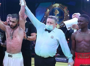 Հայազգի պրոֆեսիոնալ բռնցքամարտիկ Էդգար Ղուկասյանը պաշտպանեց չեմպիոնական գոտին