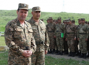 Я провел телефонный разговор с героем Арцаха Джалалом Арутюняном и поздравил его с днем рождения: А. Арутюнян