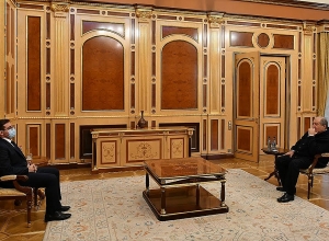 Президент Армен Саркисян провел встречу с Арманом Бабаджаняном