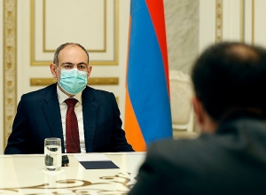 Արսեն Թորոսյանը զեկուցել է կորոնավիրուսի հետ կապված վիճակի և վիրավոր զինծառայողների բուժօգնության կազմակերպման մասին