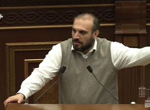 Моей дочери нехорошо, госпожа Зограбян, мне тоже нехорошо: Амазасп Даниелян