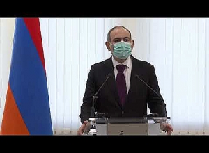Նիկոլ Փաշինյանը ԱԳ նախարարության աշխատակազմին է ներկայացրել նորանշանակ նախարար Արա Այվազյանին: