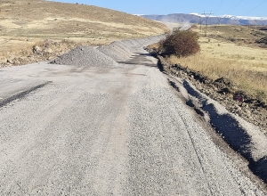 Начались работы по капитальному ремонту дороги Гарни-Ланджазат