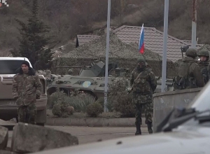 Կարմիր շուկայում ու Թաղավարդում բնակիչները սկսել են վերականգնել հրետակոծությունից վնասված տները