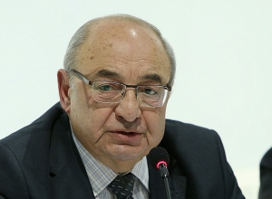 Վազգեն Մանուկյանը ցավակցագիր է հղել Ռազմիկ Դավոյանի մահվան կապակցությամբ