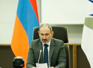 Никол Пашинян участвует в заседании межпарламентского совета ЕЭАС