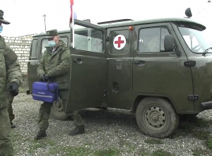 Работа выездных медбригад российских миротворцев в Нагорном Карабахе