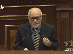 У нас были и есть послы, которые очень далеки от дипломатии: Арман Навасардян