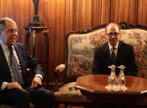 В Москве началась встреча Ара Айвазяна и Сергея Лаврова