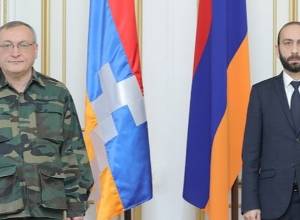 Арарат Мирзоян встретился с председателем Национального собрания Арцаха