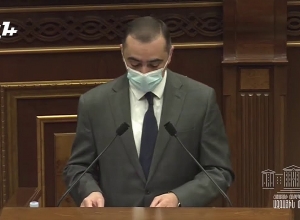 1 штрафная единица будет применяться и в случает курения в личном автомобиле во время движения