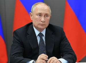 Путин назвал российских миротворцев гарантом безопасности в Карабахе