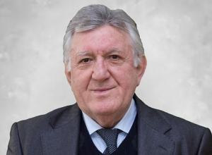 ԿԳՄՍ նախարարը ցավակցել ու զորակցություն է հայտնել Արկադի Անդրեասյանի ընտանիքի անդամներին ու մերձավորներին