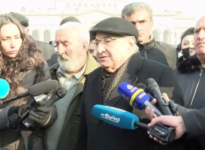 В настоящий момент выборы означает вновь расколоть Армению: Вазген Манукян