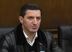 «Ես չեմ հասկանում՝ մենք վարչապե՞տ ունենք, թե՞ բրոկեր. օրը մի տարածք հանձնում ա». Գևորգ Պետրոսյան