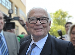 Ушёл из жизни известный модельер Пьер Карден