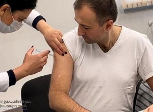 Среди вакцинированных Спутником V в Армении неожиданных результатов не зафиксировано