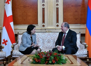 Президент и премьер-министр Грузии поздравили Армена Саркисяна по случаю Нового года и Рождества Христова