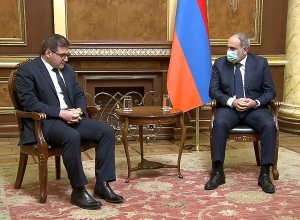 Փաշինյանը հանդիպել է Բաբաջանյանի եւ «ՔՈ» ի անդամների հետ