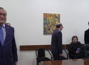 ԱԳ նախարար Արա Այվազյանի hանդիպումը Արցախի Ազգային Ժողովի նախագահի հետ