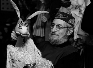 Կյանքից հեռացել է Տիկնիկային թատրոնի դերասան Արա Հակոբյանը