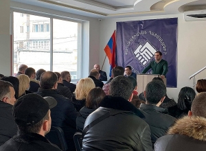 Սուրեն Պապիկյանը հանդիպել է Աբովյան քաղաքի «Քաղաքացիական պայմանագիր» կուսակցության անդամների հետ