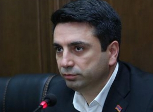 Ալեն Սիմոնյանը հայտնել է, թե ինչ վիրահատություն է տարել