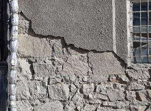 Շամլուղ քաղաքի շենքերից մեկը փլուզվում է․ բնակիչները դիմել են նախարարին, մարզպետին և համայնքապետին