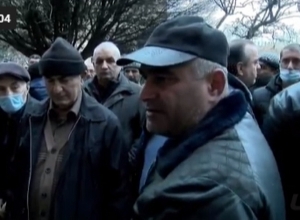 Նիկոլ Փաշինյանը հանդիպում է զինծառայողների ծնողների հետ. ՈՒՂԻՂ