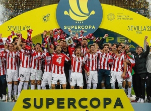 «Աթլետիկի» երրորդ Սուպերգավաթը, Լիոնել Մեսիի առաջին կարմիր քարտը