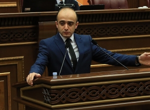 Նոյեմբերի 9-ին ստորագրած փաստաթղթի 1 կետ դեռ իրականացված չէ. կոչ եմ անում քննարկել այն. Սիմոնյան