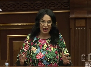 Գնացեք, ռազմագերիների ծնողներին ասեք՝ ադրբեջանցու հետ առևտուր կանենք, լավ կապրեք. Զոհրաբյան