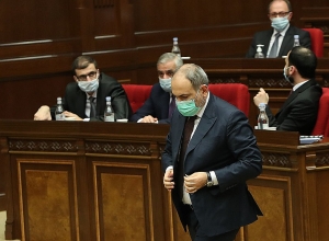 Пашинян объясняет причину того, что он не отвечает Алиеву