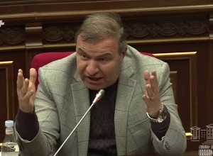 Вы говорите, что несёте ответственность: в чём выражается это несение ответственности? Мелкумян